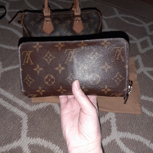 Louis Vuitton Handbags - Louis Vuitton